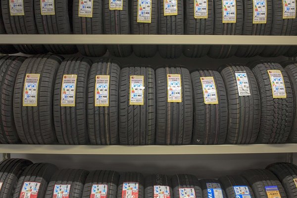 Les pneus 145/70 r13 : votre guide complet pour choisir !